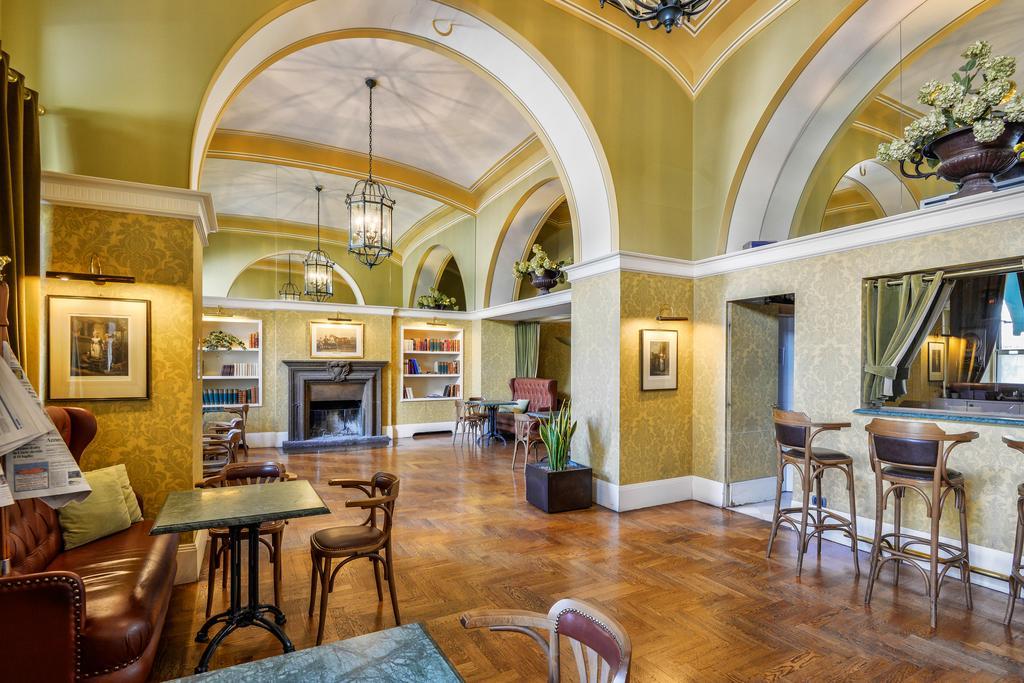 Albergo Alla Posta Triëst Buitenkant foto